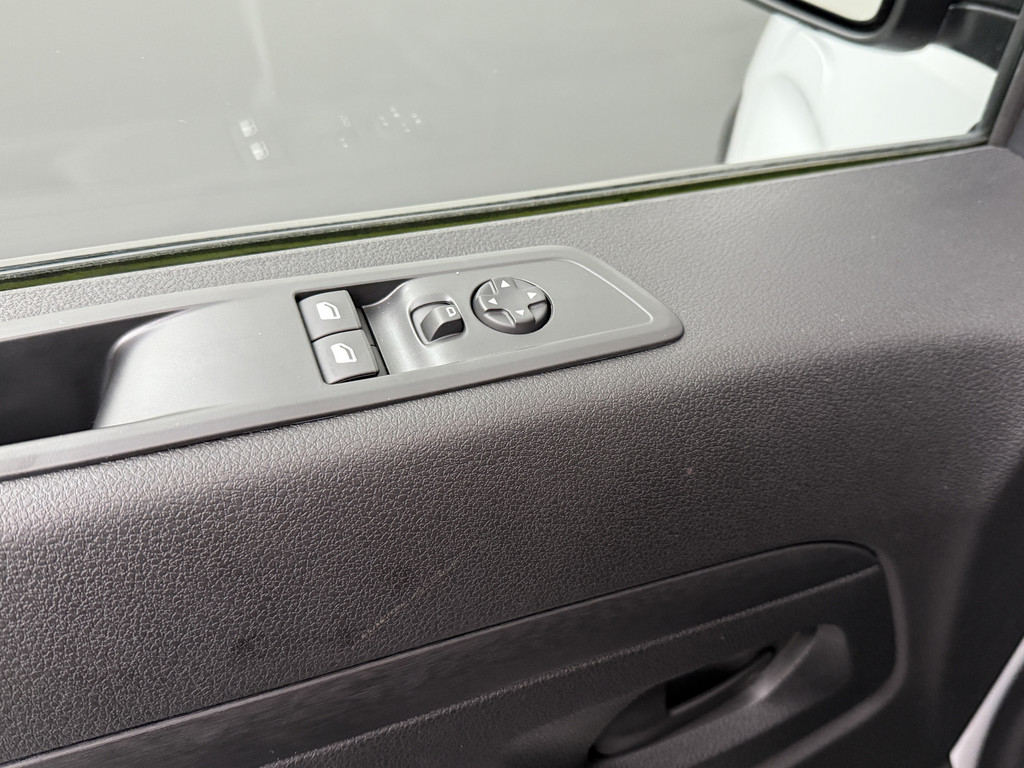 Citroen ë-Jumpy 75Kwh Lang | 330 Km WLTP | Airco | Cruise | Multimedia | 3-Zits 8