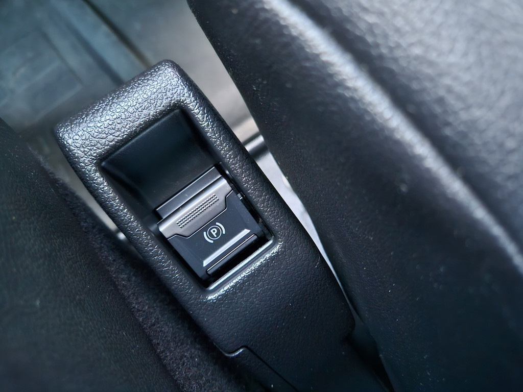 Citroen Ë-Jumpy Driver M 75 kWh Volledig Elektrisch! Actieradius 300KM! Carplay! Long Range! Navigatie! 16