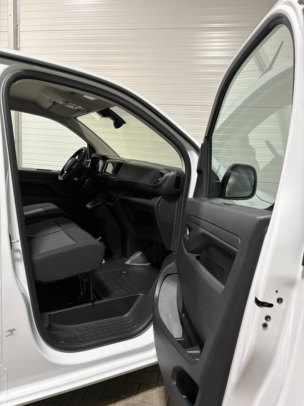 Citroen ë-Jumpy L2 136Pk 50 kWh VVB476 Prijs zoals getoond 20