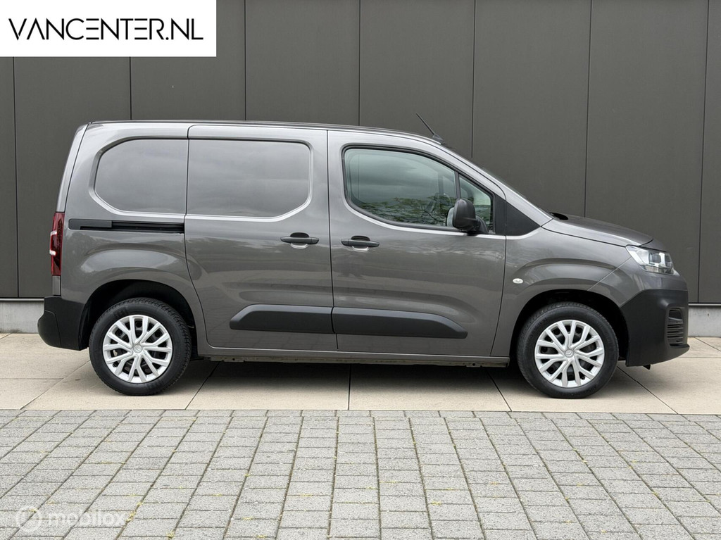 Citroen Berlingo 1.2 131PK BENZINE EAT8 Automaat Carplay 20