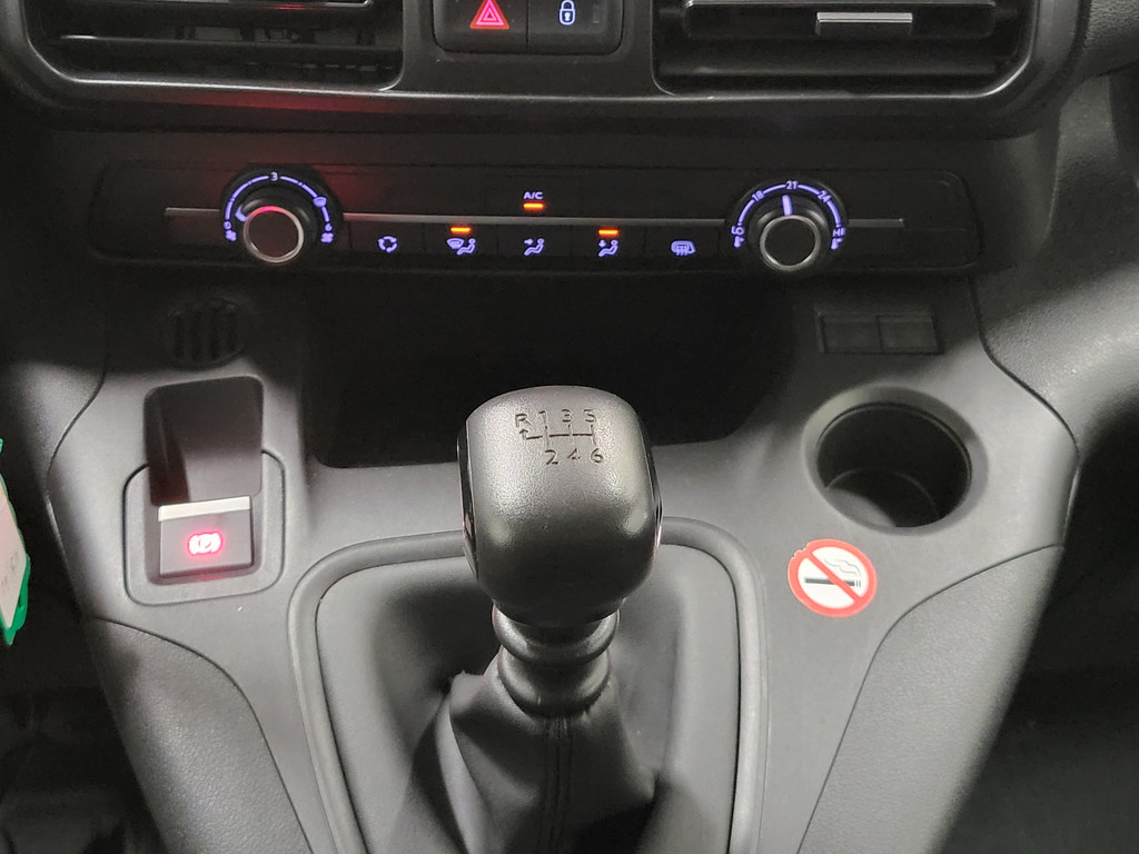 Citroen Berlingo 1.2PureTech 111pk Benzine! 13