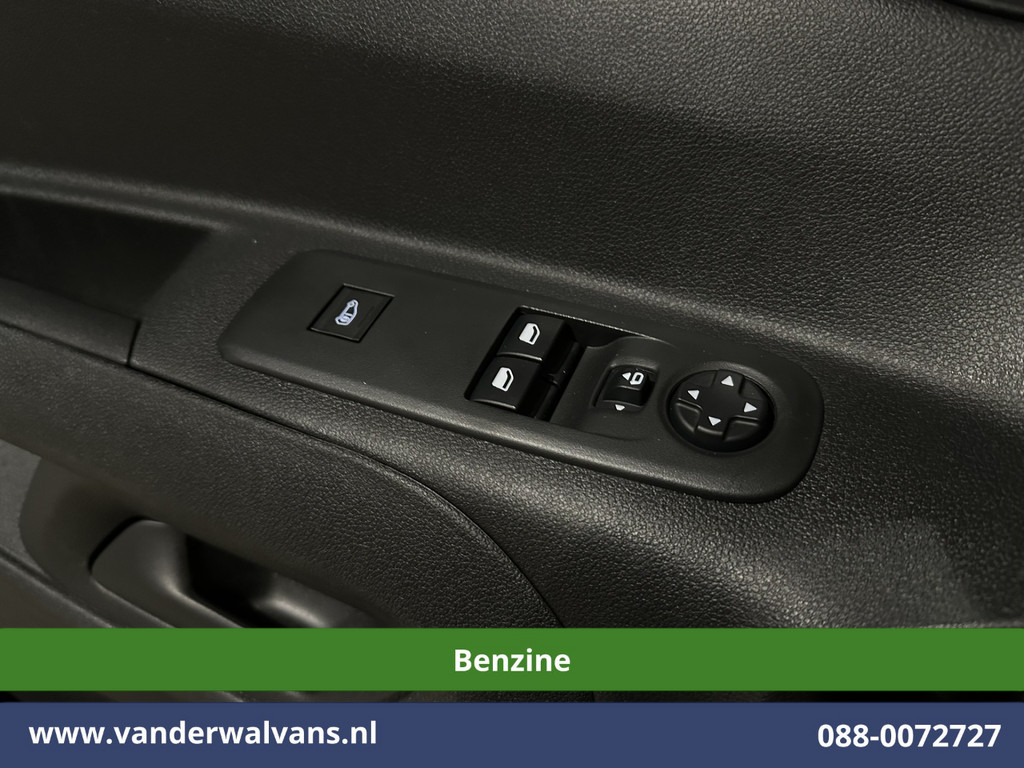 Citroen Berlingo 1.2 PureTech 131pk Automaat **Benzine** L1H1 Euro6 Airco | 3-Zits | Navigatie | Camera | Apple carplay android auto, cruisecontrol, parkeersensoren 18