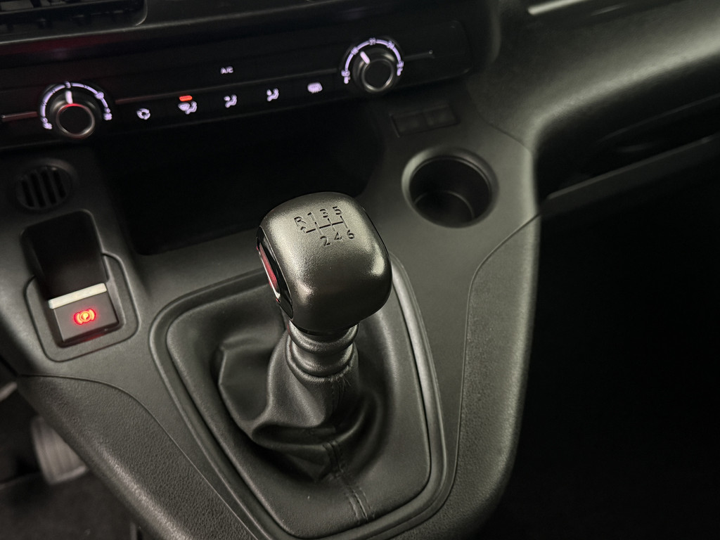 Citroen Berlingo 1.2 PureTech Benzine | 3-Persoons | Airco | Cruise | Camera | Multimedia 16