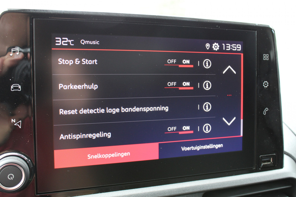 Citroen Berlingo 1.5 BlueHDI 100PK Club Laadvloer, Lat-om-Lat, Airco, Navigatie via AppleCarPlay/Android auto, Parkeerhulp, Cruise control 20