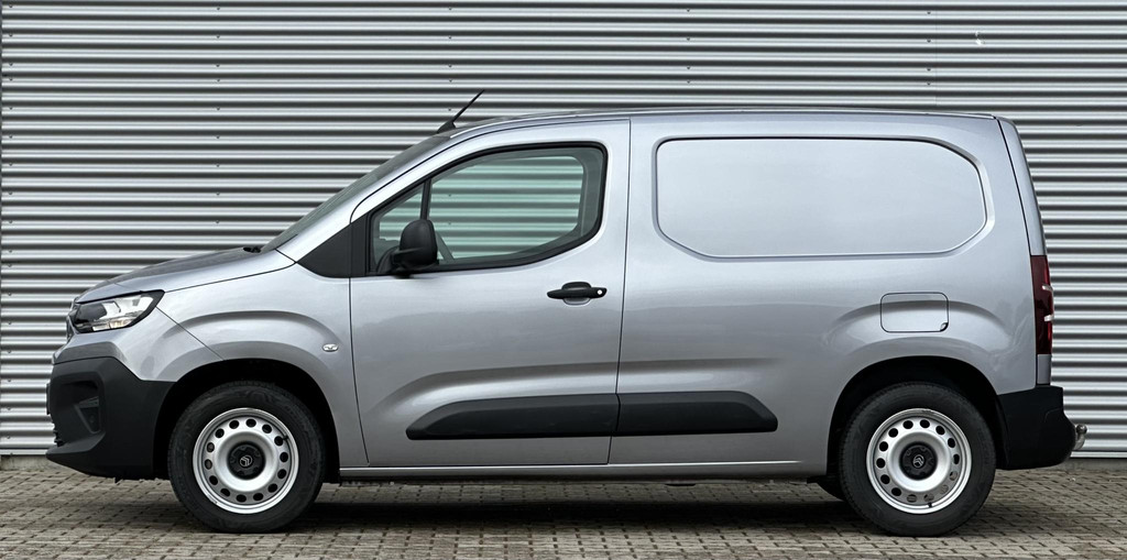 Citroen Berlingo 1.5 BlueHDI NIEUW MODEL! Automaat 130PK 3 zits trekhaak 7