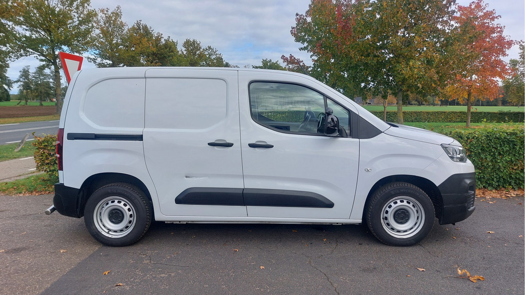 Citroen Berlingo 1.5 BlueHDi 100 S&S L1 AIRCO/DAB+ BJ 2022 14