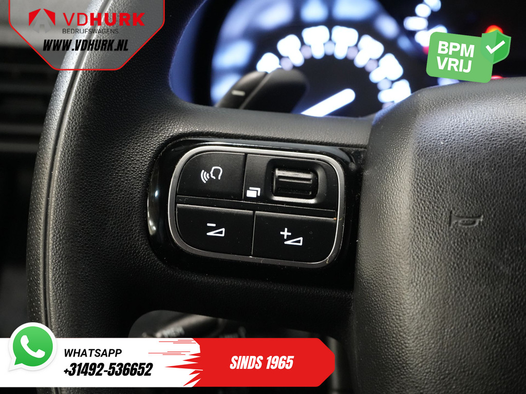 Citroen Berlingo 1.5 HDI 130 pk Aut. LED/ Carplay/ Keyless/ Navi/ Climate/ Camera/ PDC/ LMV/ Cruise 19