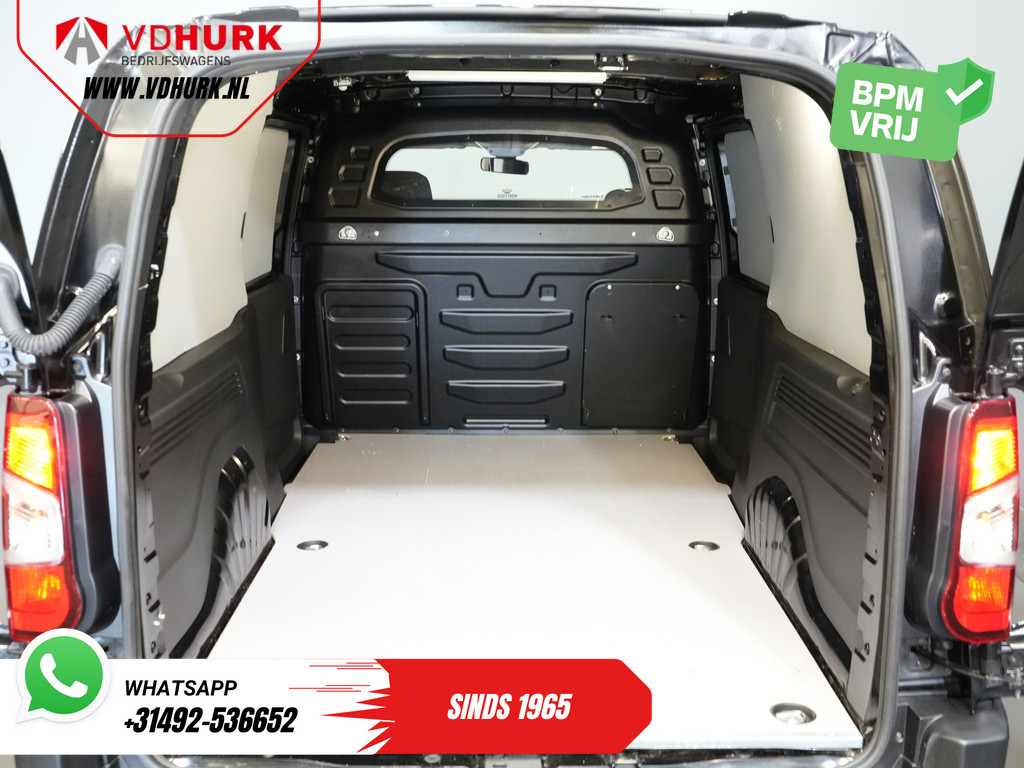 Citroen Berlingo 1.5 HDi 130 pk Aut. L2 3 Pers./ Carplay/ Climate/ Camera/ Standkachel/ Stoelverw/ Trekhaak/ LMV/ Dealer O.H. 15