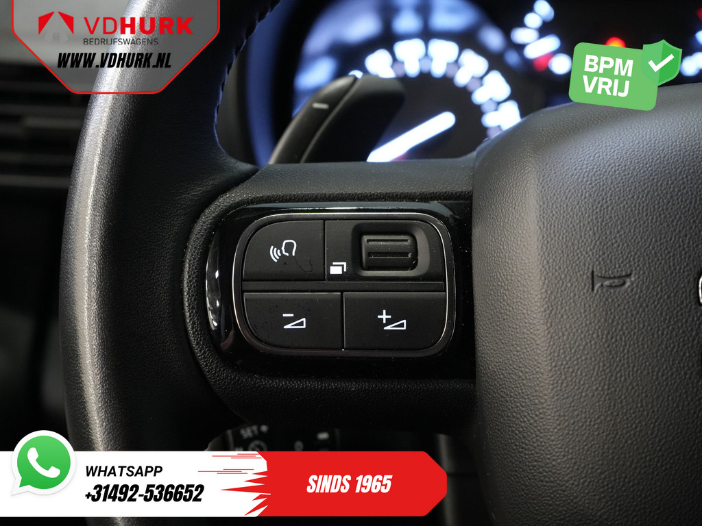 Citroen Berlingo 1.5 HDi 130 pk Aut. L2 3 Pers./ Carplay/ Climate/ Camera/ Standkachel/ Stoelverw/ Trekhaak/ LMV/ Dealer O.H. 21