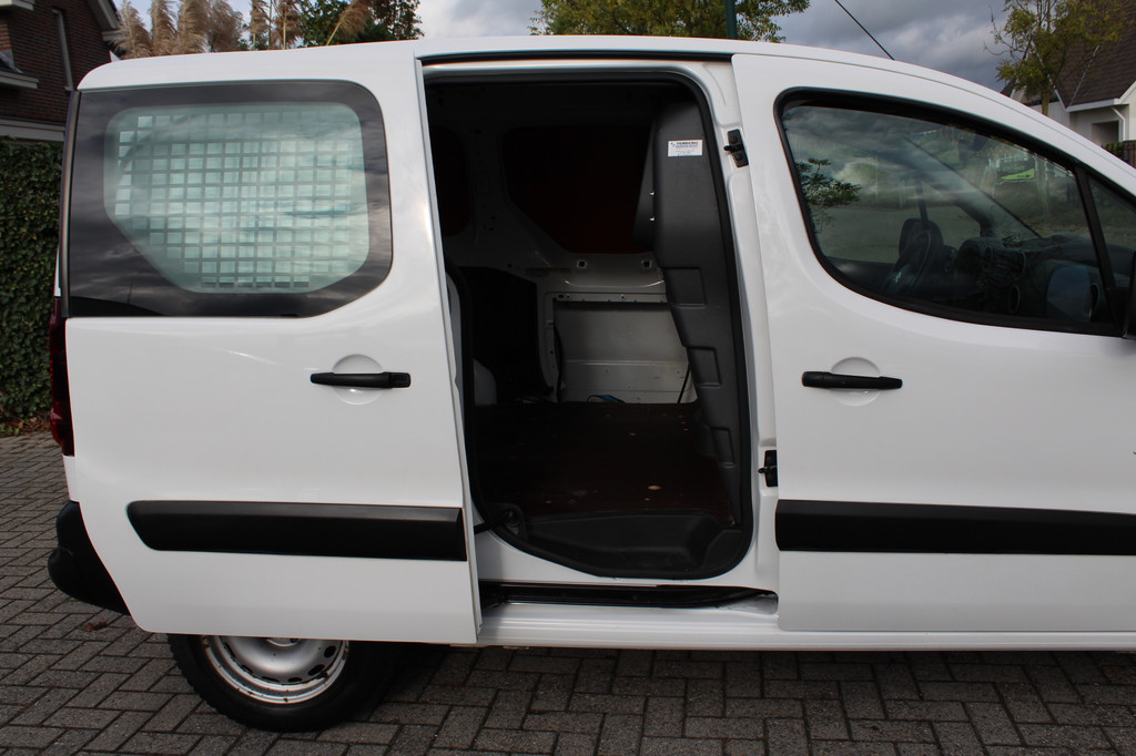 Citroen Berlingo 1.6 BlueHDI 100PK Automaat Euro6 Galicia â airco â cruise control â schuifdeur 15