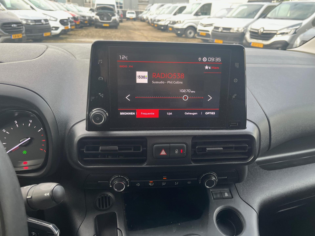 Citroen Berlingo 1.6 BlueHDI 99PK Club / App connect / 3 zits / PDC / Cruise 10