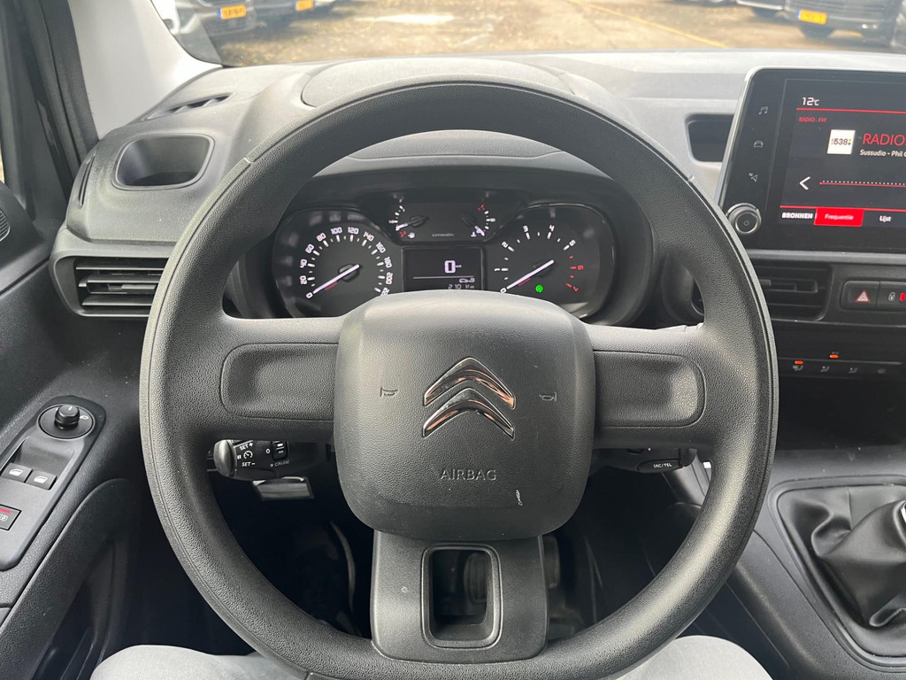 Citroen Berlingo 1.6 BlueHDI 99PK Club / App connect / 3 zits / PDC / Cruise 9