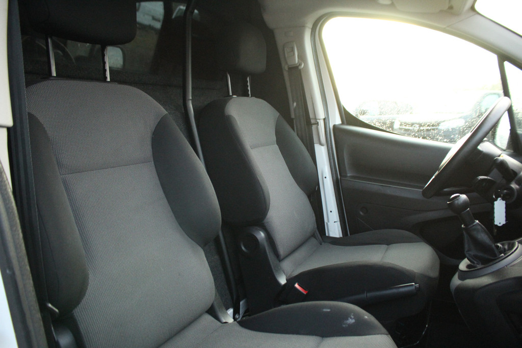 Citroen Berlingo 1.6BlueHDI 75pk Club | Airco | PDC Achter | Elektr. Ramen | Lease 166,- p/m 15