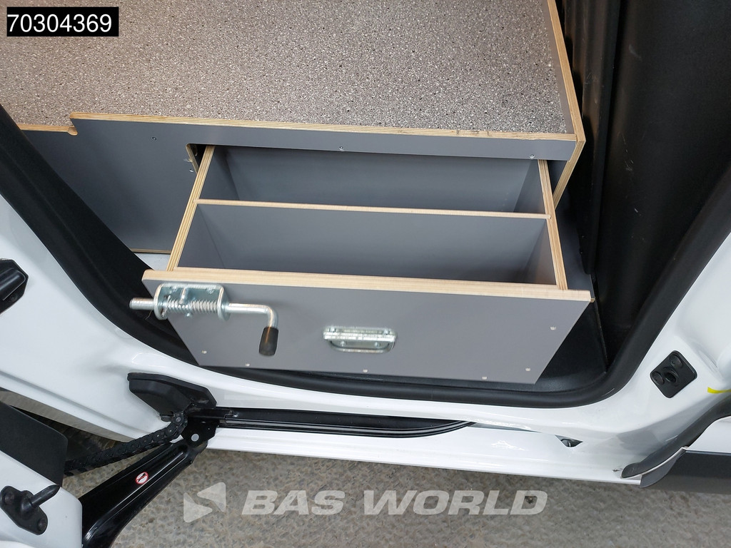 Citroen Berlingo 110PK Emissievrij Automaat Benzine L1H1 Navi Airco Cruise Parkeersensoren Imperiaal L1 Kompakt Airco Cruise control 11