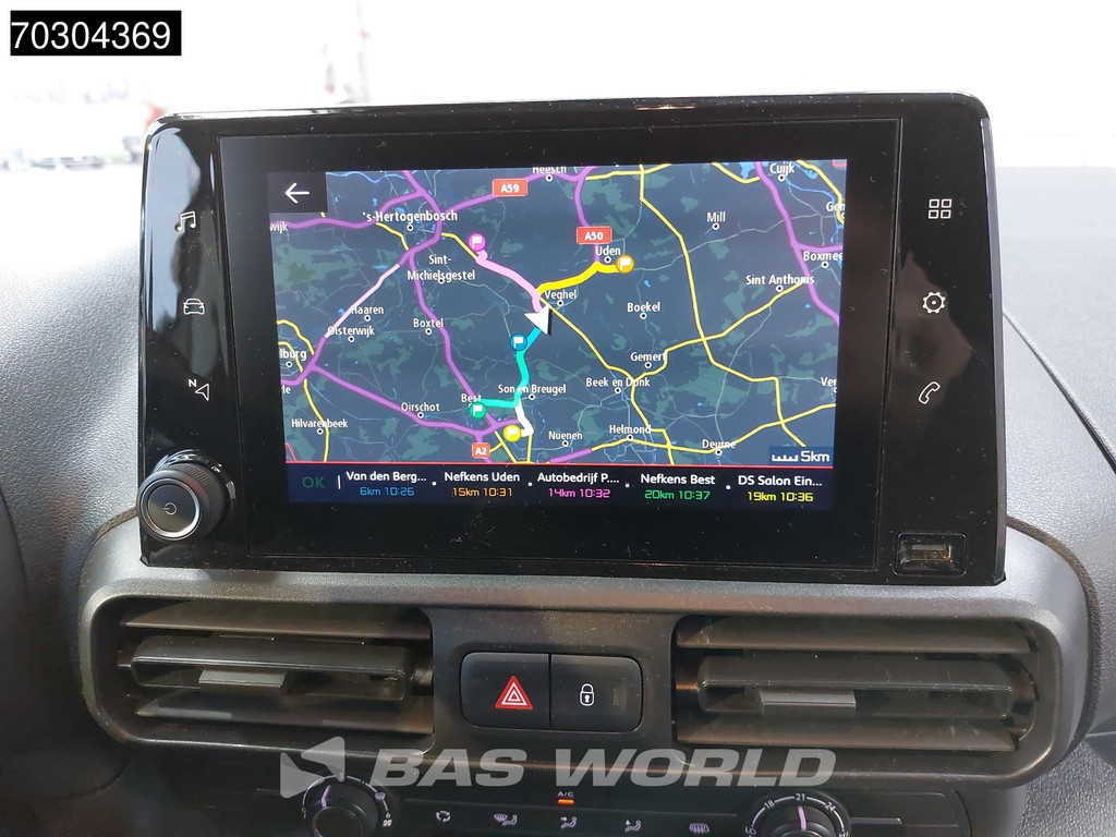 Citroen Berlingo 110PK Emissievrij Automaat Benzine L1H1 Navi Airco Cruise Parkeersensoren Imperiaal L1 Kompakt Airco Cruise control 16