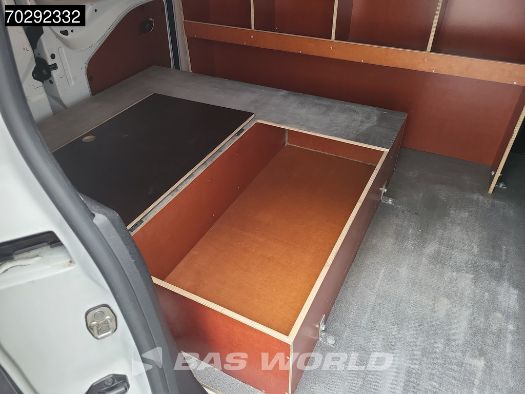 Citroen Berlingo 130PK Automaat L1H1 Navi Airco Cruise Camera Parkeersensoren Werkplaatsinrichting Euro6 L1 3m3 Airco Cruise control 10