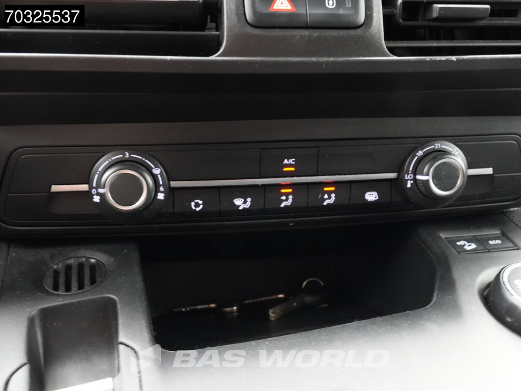 Citroen Berlingo 130pk Benzine Automaat L1H1 Navi Airco Cruise L1 Kompakt Airco Cruise control 21