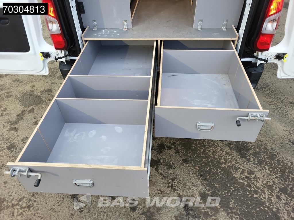 Citroen Berlingo 130pk Emissievrij Automaat Benzine L1H1 Airco Cruise Camera Parkeersensoren Imperiaal Werkplaatsinrichting Euro6 L1 Kompakt Airco Cruise control 7