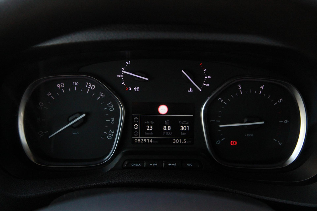 Citroen JUMPY 2.0 BlueHDI 122PK Business L3H1 DC / 5 pers / Dubbel cabine / Trekhaak / Navi 12