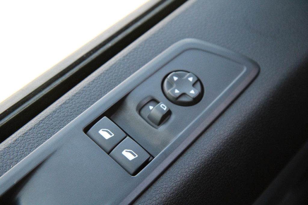 Citroen JUMPY 2.0 BlueHDI 122PK Business L3H1 DC / 5 pers / Dubbel cabine / Trekhaak / Navi 16