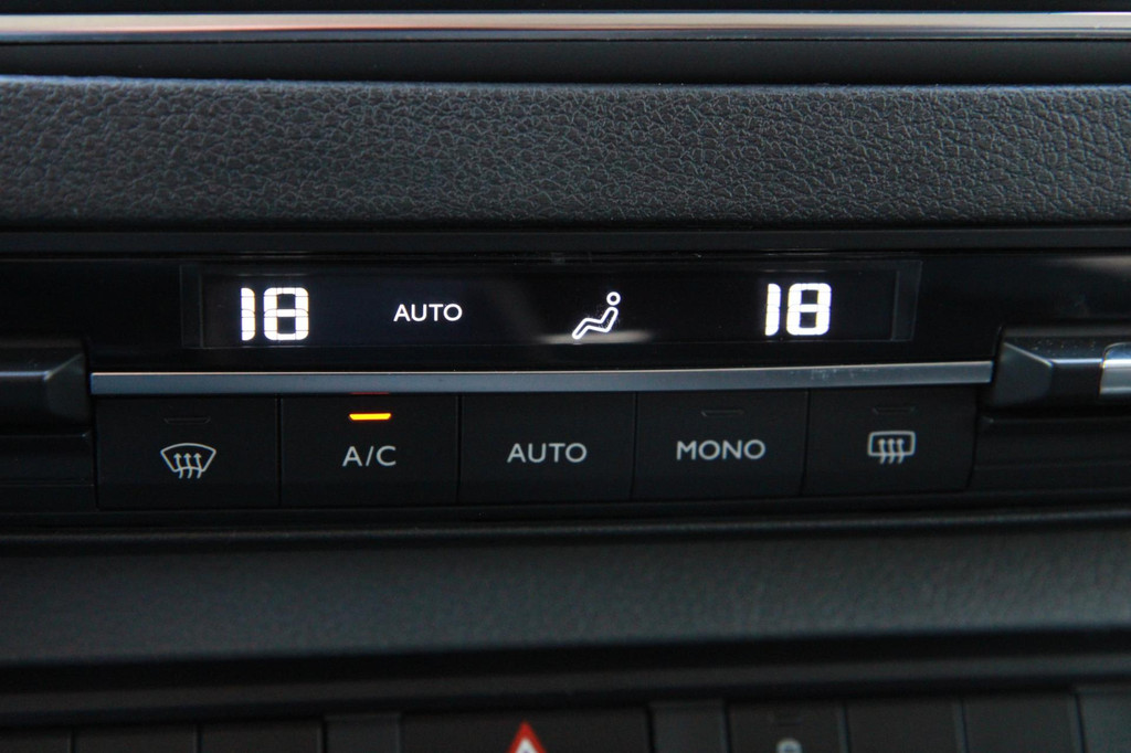 Citroen JUMPY 2.0 BlueHDI 122PK Business L3H1 DC / 5 pers / Dubbel cabine / Trekhaak / Navi 19