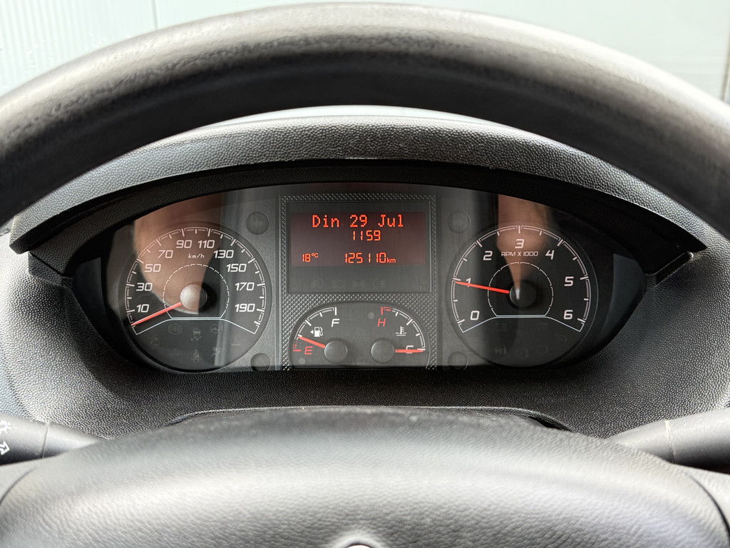 Citroen Jumper 2.0 BlueHDi 164 PK EURO 6 / L3H2 / ZWAAR MAXI / 1e EIG. / AIRCO / INRICHTING / NAVI / CAMERA / 3-ZITS / 3 TONS TREKHAAK / 3000 KG AHG 13