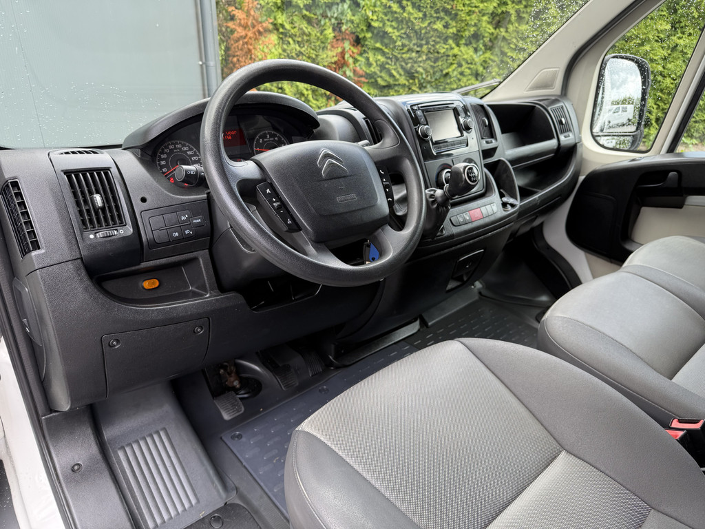 Citroen Jumper 2.0 BlueHDi 164 PK EURO 6 / L3H2 / ZWAAR MAXI / 1e EIG. / AIRCO / INRICHTING / NAVI / CAMERA / 3-ZITS / 3 TONS TREKHAAK / 3000 KG AHG 7