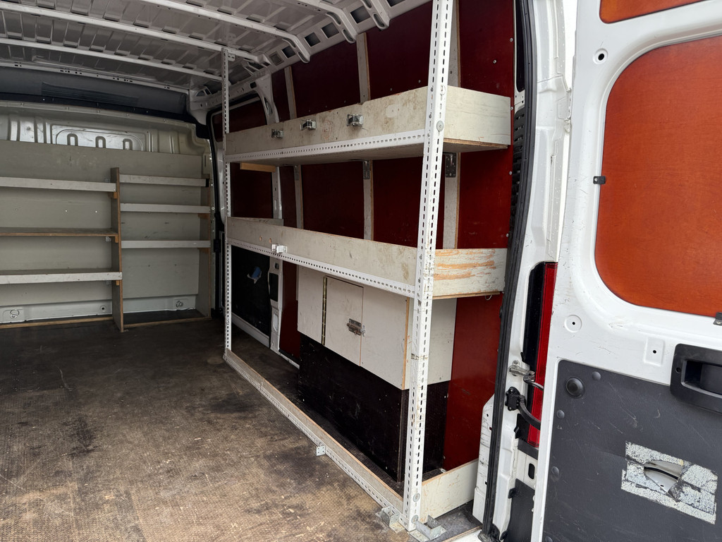 Citroen Jumper 2.0 BlueHDi 164 PK EURO 6 / L3H2 / ZWAAR MAXI / 1e EIG. / AIRCO / INRICHTING / NAVI / CAMERA / 3-ZITS / 3 TONS TREKHAAK / 3000 KG AHG 9