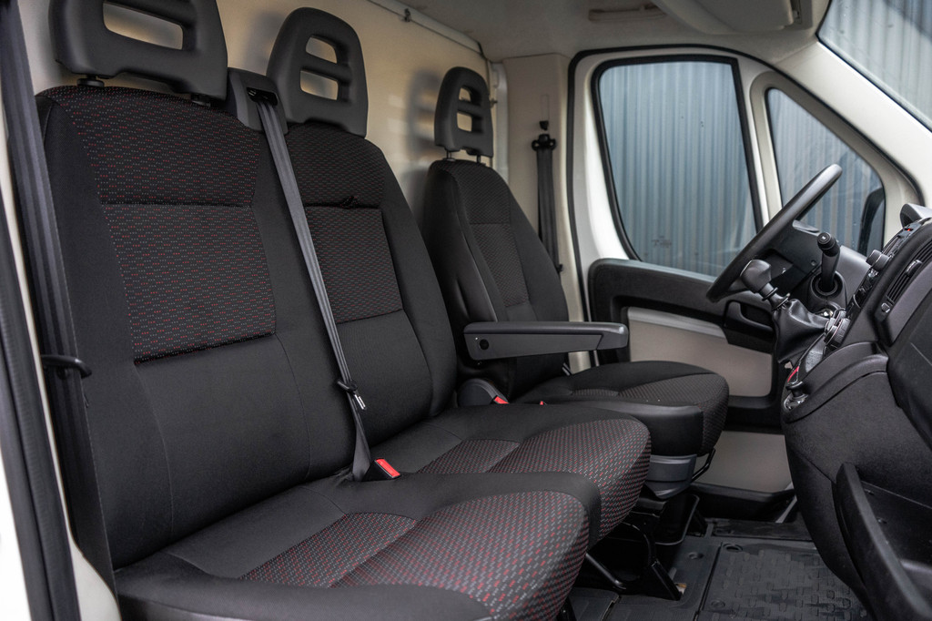 Citroen Jumper **2.0 BlueHDi | Bakwagen | Uniek laadsysteem | Camera | Cruise | Navi | Airco** 12