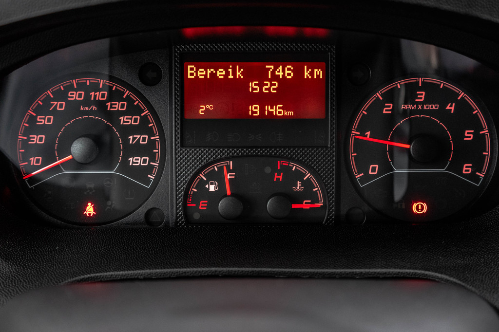 Citroen Jumper **2.0 BlueHDi | Bakwagen | Uniek laadsysteem | Camera | Cruise | Navi | Airco** 14