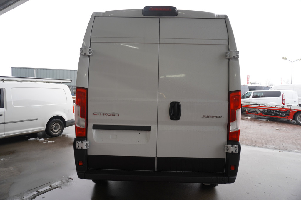 Citroen Jumper 2.2 BlueHDi 140PK S&S L2H2 3.5t Automaat Nr. V194 | Climate | Cruise | Navi | 360 Camera | Blis | Betimmering 6