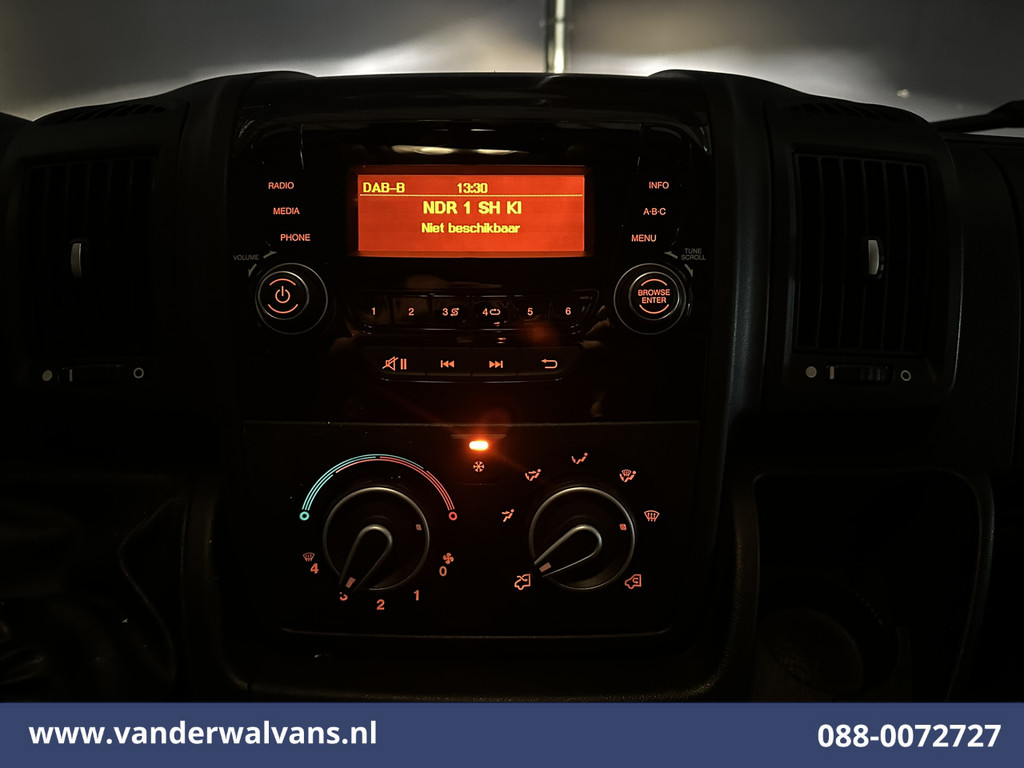 Citroen Jumper 2.2 BlueHDi 141pk Bakwagen 436cm Lang Laadklep Euro6 Airco | 1115kg laadvermogen | Cruisecontrol Bijrijdersbank. 16