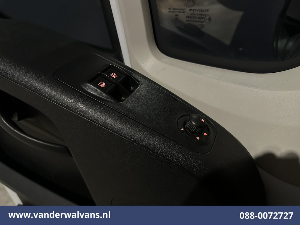 Citroen Jumper 2.2 BlueHDi 141pk Bakwagen 436cm Lang Laadklep Euro6 Airco | 1115kg laadvermogen | Cruisecontrol Bijrijdersbank. 18