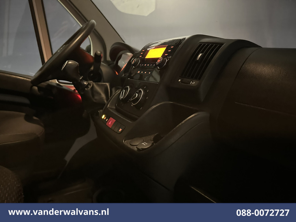 Citroen Jumper 2.2 BlueHDi 141pk Bakwagen Laadklep Euro6 Airco | 1015kg laadvermogen | Cruisecontrol Bijrijdersbank 12