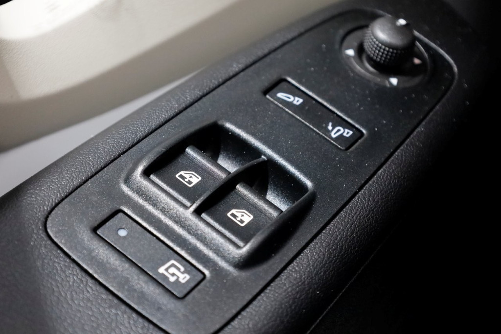 Citroen Jumper 2.2 BlueHDi 165pk L4H2 Airco/Navi/Camera 04-2024 20