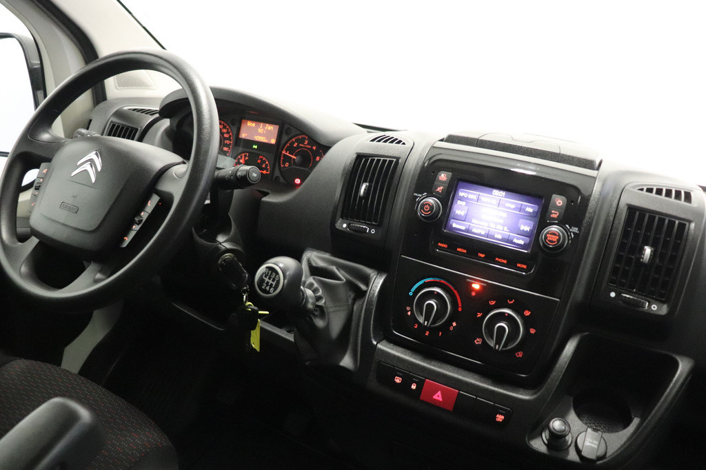 Citroen Jumper 2.2 BlueHDi L2H2 EURO 6 - Airco - Cruise - Sidebars - € 16.950,- Excl. 3