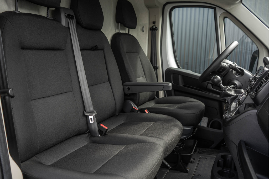 Citroen Jumper 2.2 BlueHDi L4H3 | Nieuwstaat | 140 PK | Camera | Cruise | Airco | Lane Assist 13