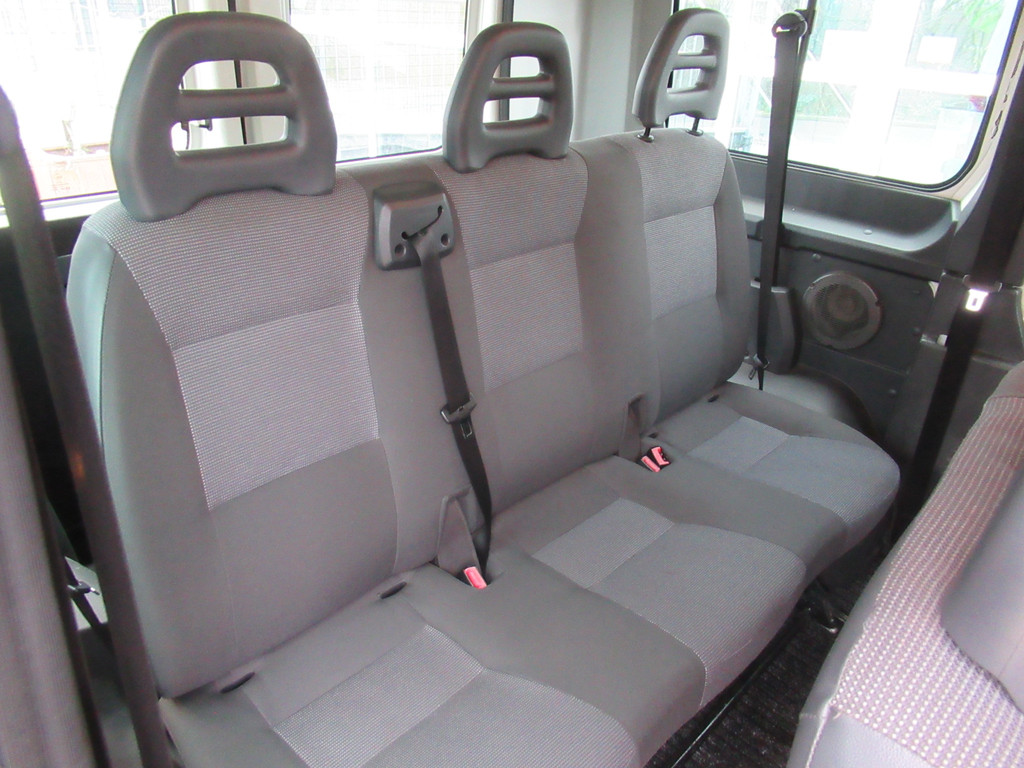 Citroen Jumper 30 2.2 HDI L1H1 Comf. Personenbus 9-persoons Sitze 7