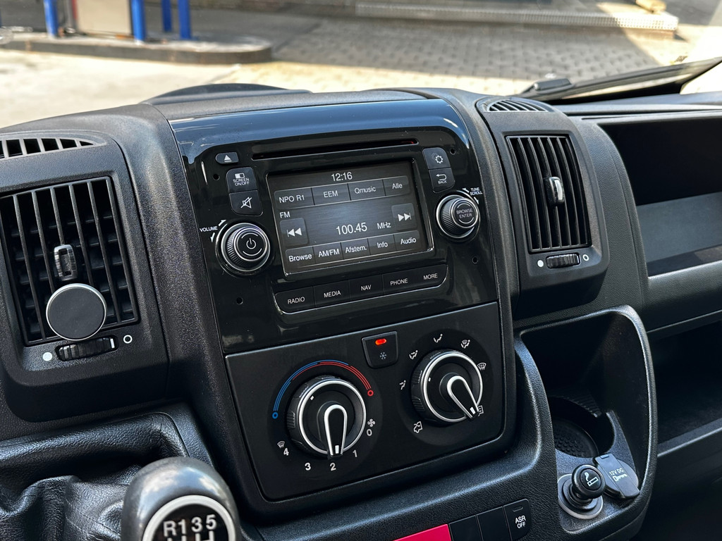 Citroen Jumper 35 2.0 BlueHDi L3 bakwagen met laadklep en zijdeur, AIRCO|CRUISE|DRIE ZITPL|NAVIGATIE|EURO6 19