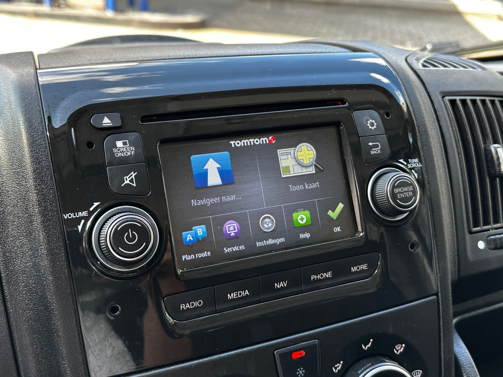 Citroen Jumper 35 2.0 BlueHDi L3 bakwagen met laadklep en zijdeur, AIRCO|CRUISE|DRIE ZITPL|NAVIGATIE|EURO6 21