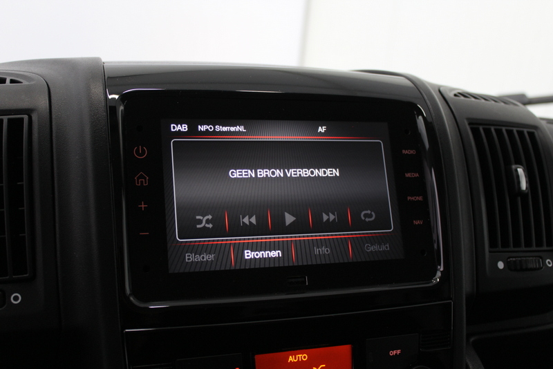 Citroen Jumper 35 2.2 BlueHDi 140 L3H2 Control 141PK, RIJKLAAR | CAMERA | TREKHAAK | 3 PERSOONS | CARPLAY 9