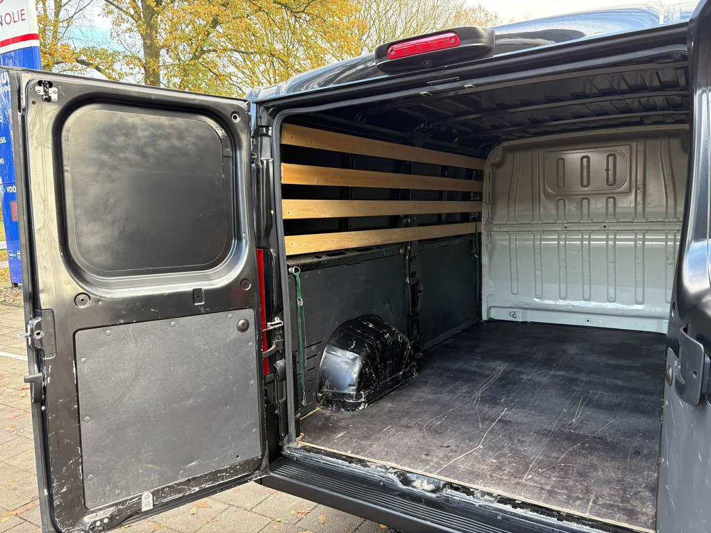 Citroen Jumper 35 2.2 BlueHDi 140 PK L2H1|1e EIG| NAP|airco|cruise|achteruitrijcamera|bluetooth|trekhaak|elektrisch pakket|EURO6. 10