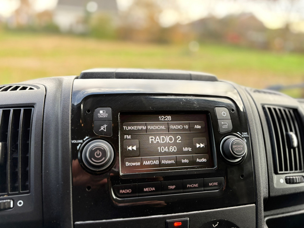 Citroen Jumper 35 2.2 BlueHDi 140 PK L2H1|1e EIG| NAP|airco|cruise|achteruitrijcamera|bluetooth|trekhaak|elektrisch pakket|EURO6. 20