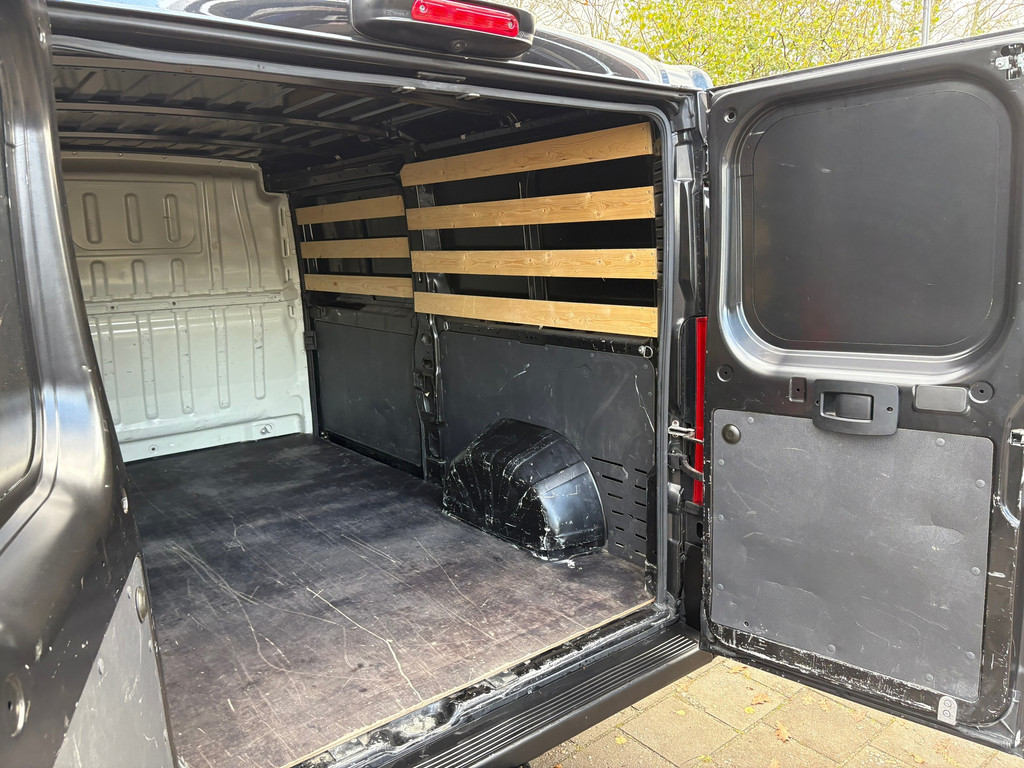 Citroen Jumper 35 2.2 BlueHDi 140 PK L2H1|1e EIG| NAP|airco|cruise|achteruitrijcamera|bluetooth|trekhaak|elektrisch pakket|EURO6. 9