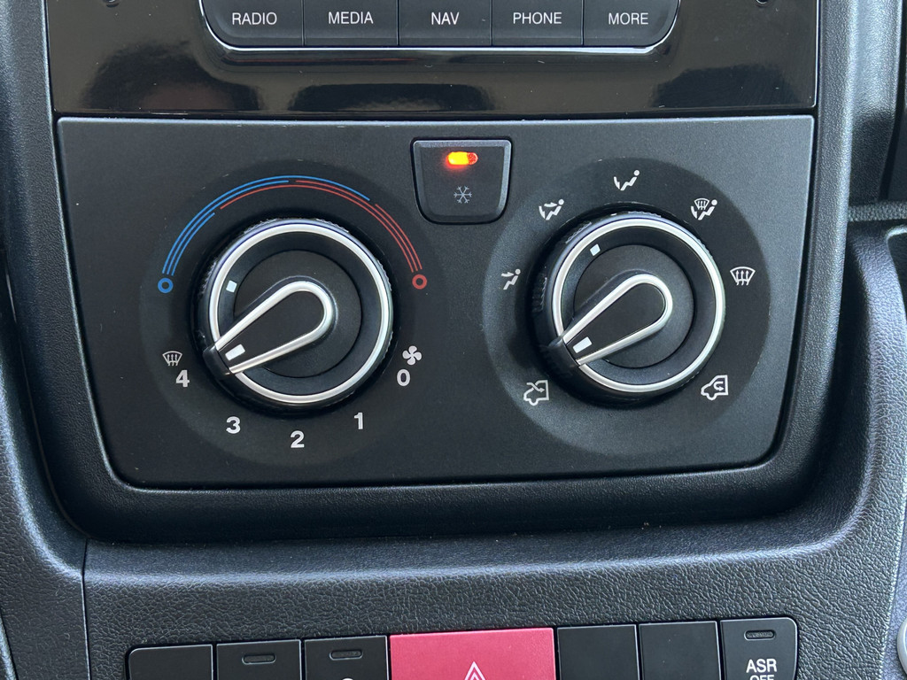 Citroen Jumper 35 2.2 HDI 150 PK L4 / 3 ZIJDIG KIPPER / 7-PERS DUBBELE CABINE / AIRCO / 1e EIG. / 3 TONS TREKHAAK / CAMERA / NAVI 15