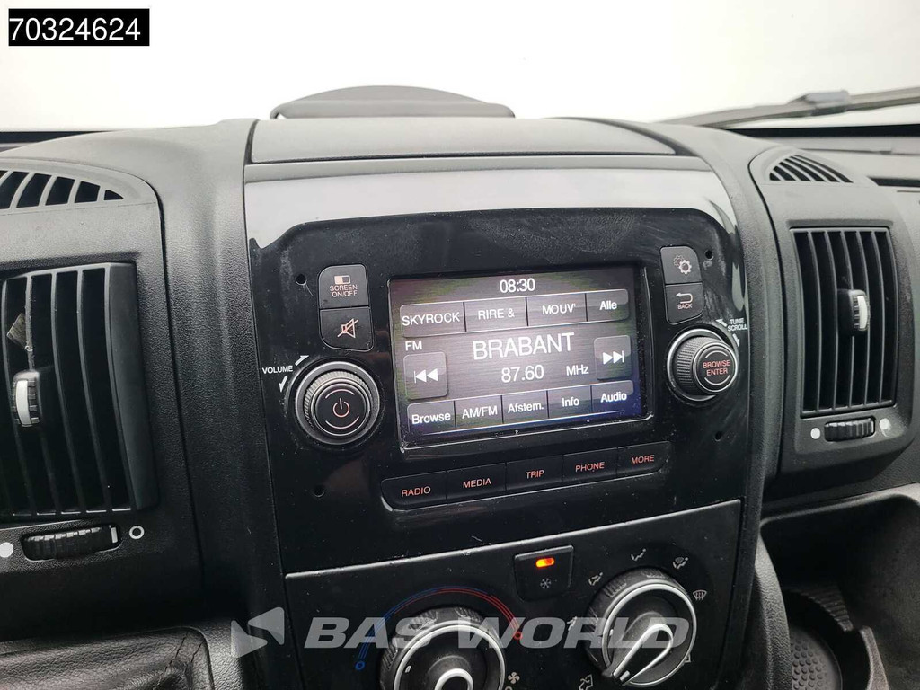 Citroen Jumper 110pk L3H2 Airco Cruise Parkeersensoren Euro6 L3 Airco Cruise control 13