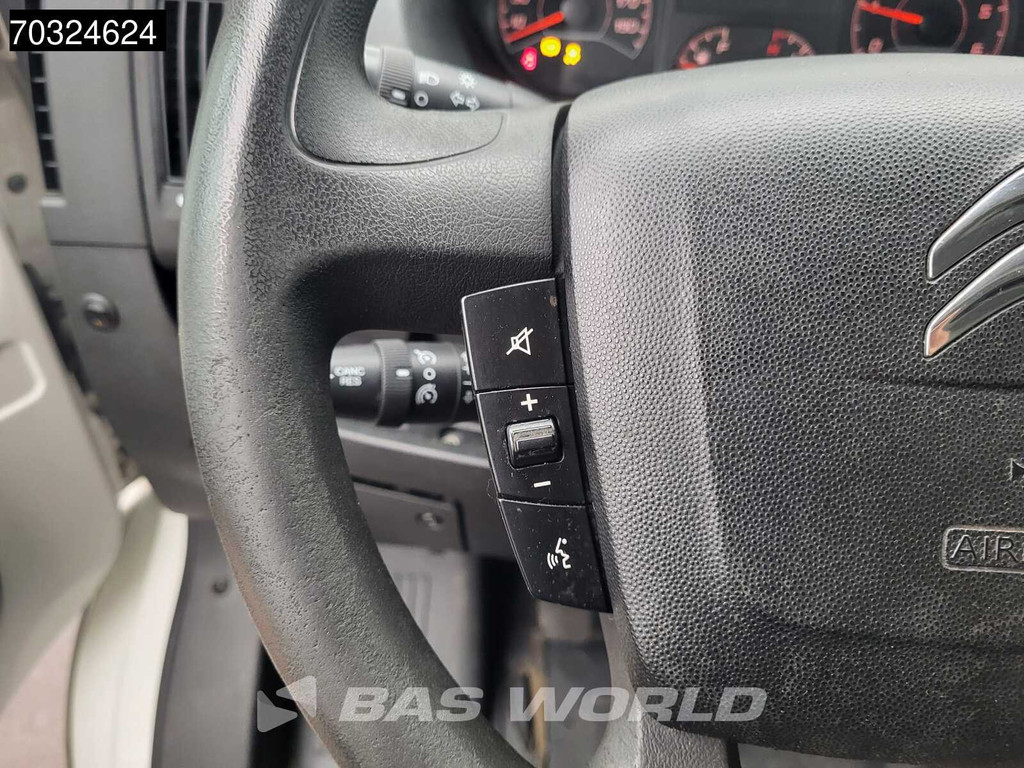 Citroen Jumper 110pk L3H2 Airco Cruise Parkeersensoren Euro6 L3 Airco Cruise control 17