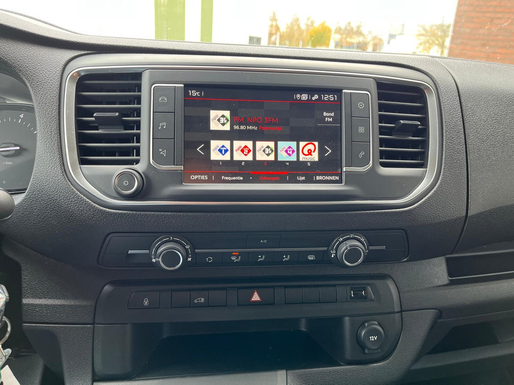 Citroen Jumpy 1.5 BlueHDI 100PK L3 / Rijklaar / Camera / Navi / 3 zits / App connect 13