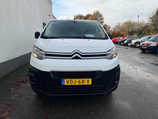 Citroen Jumpy 1.5 BlueHDI 100 XS Club, 19, navi, trekhaak, pdc, 3-zits, 135000 km ! 19