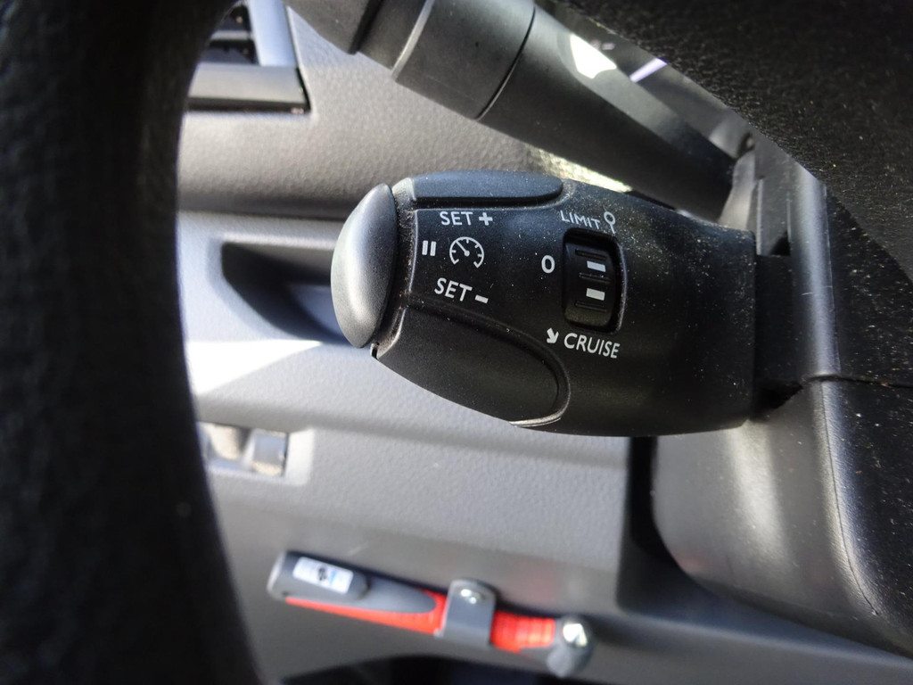 Citroen Jumpy 1.5 BlueHDI EU6 100 PK MEDIUM L2 AC 3 ZITS 19